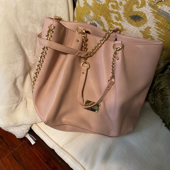bebe  soft  pink purse Medium size - Picture 11 of 11
